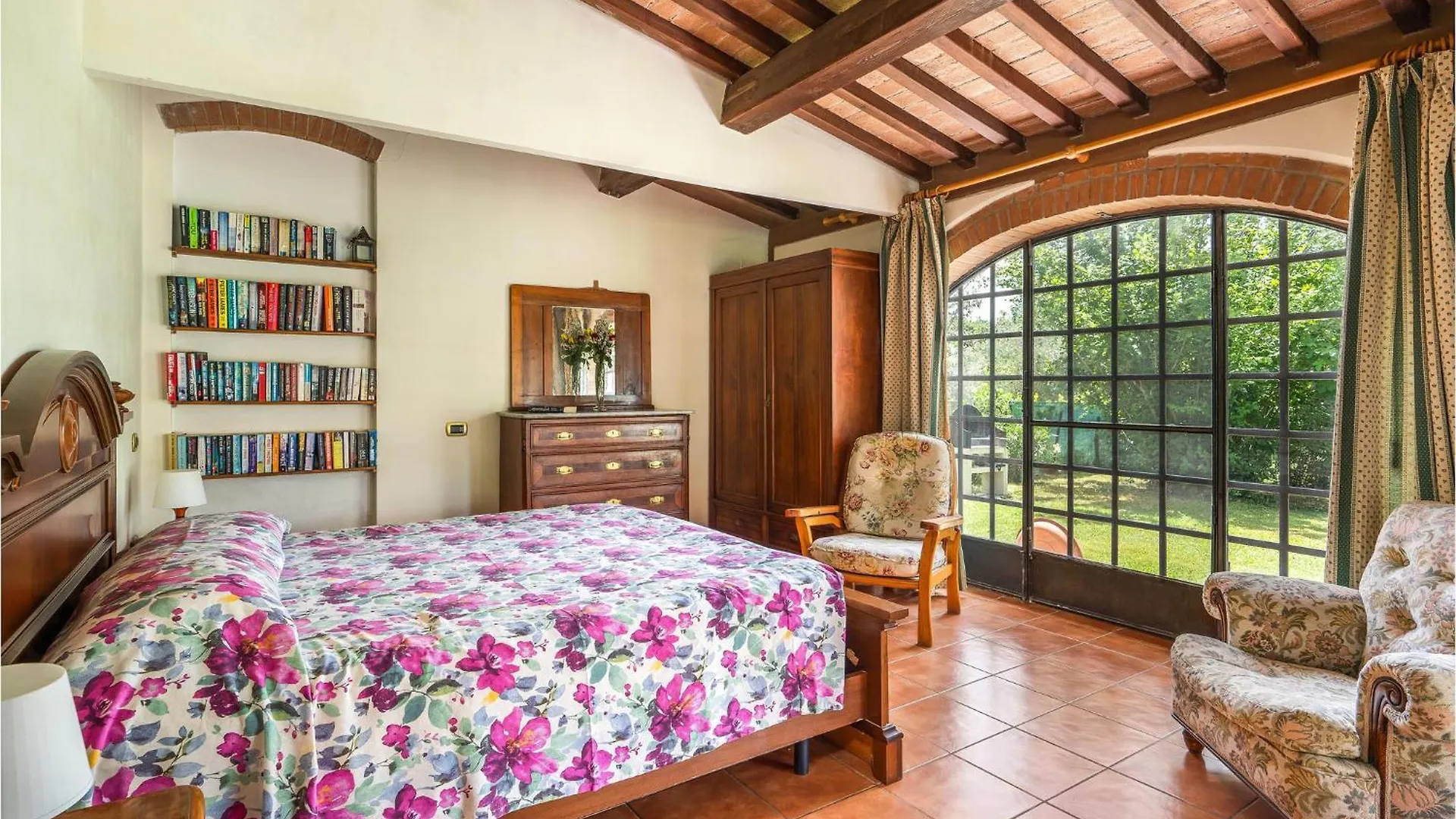 I Cipressi Villa Bibbona
